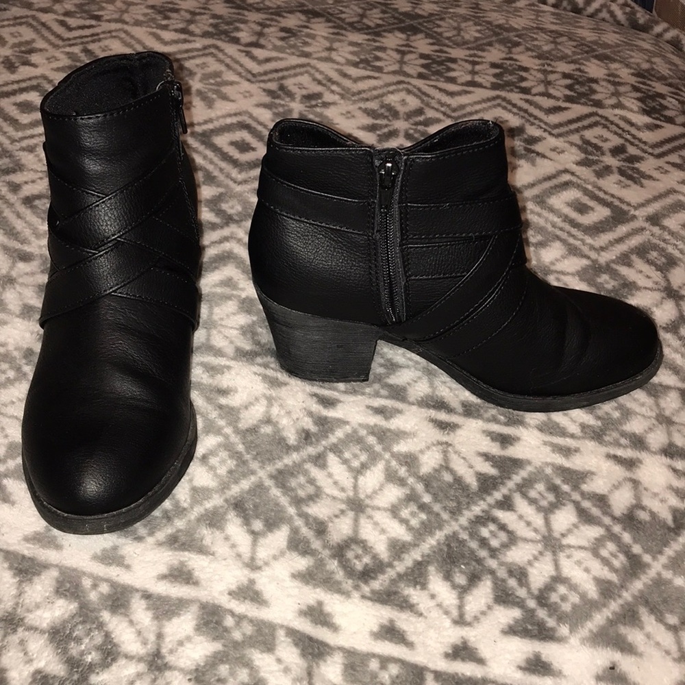 Boots - Picture 2 of 2